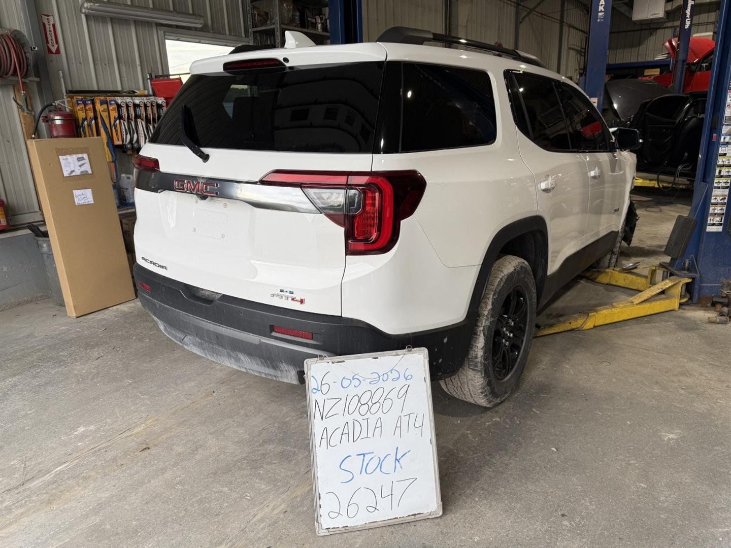 GMC Acadia 2022 - Thumbnail 57