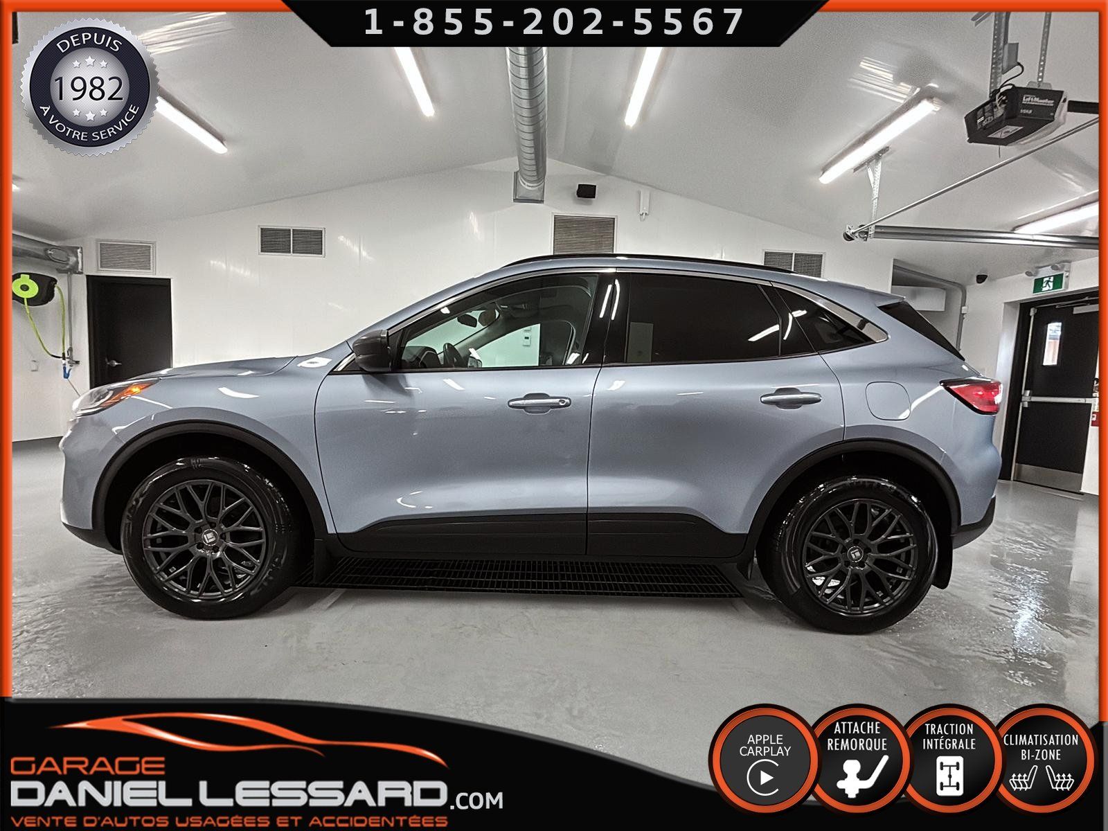Ford Escape 2022 - Thumbnail 3