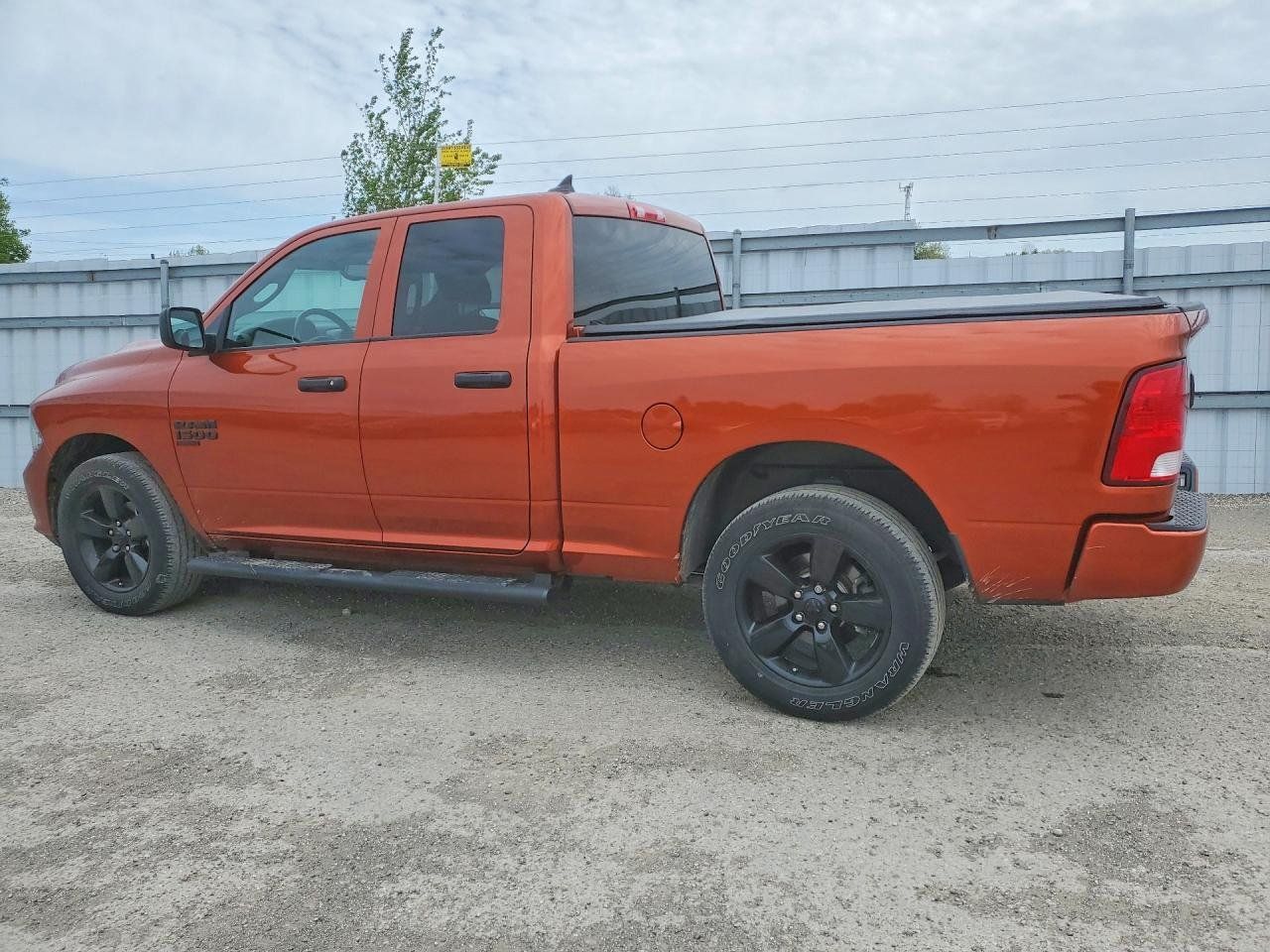 Ram 1500 Classic 2023 - Thumbnail 44
