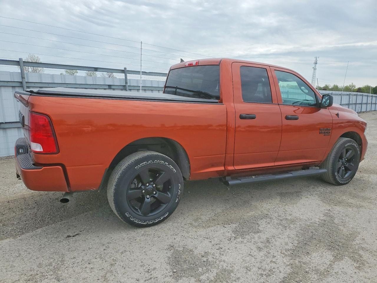 Ram 1500 Classic 2023 - Thumbnail 45