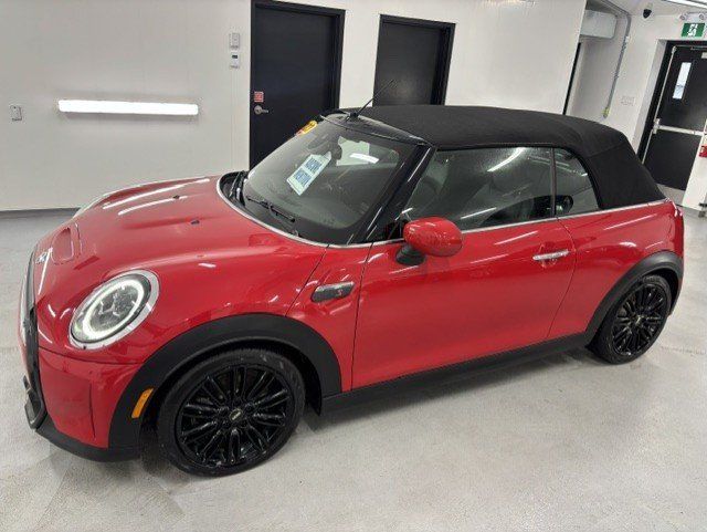 MINI Convertible 2023 - Thumbnail 4