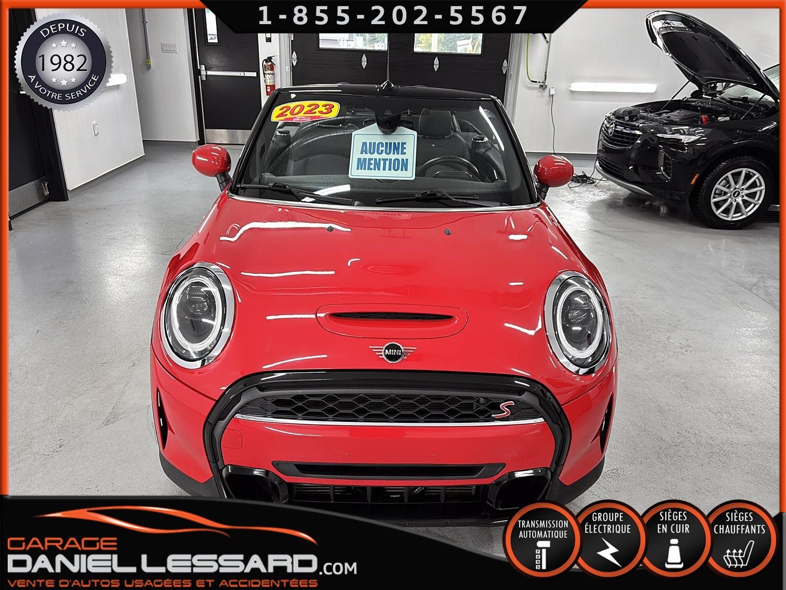 MINI Convertible 2023 - Image 12