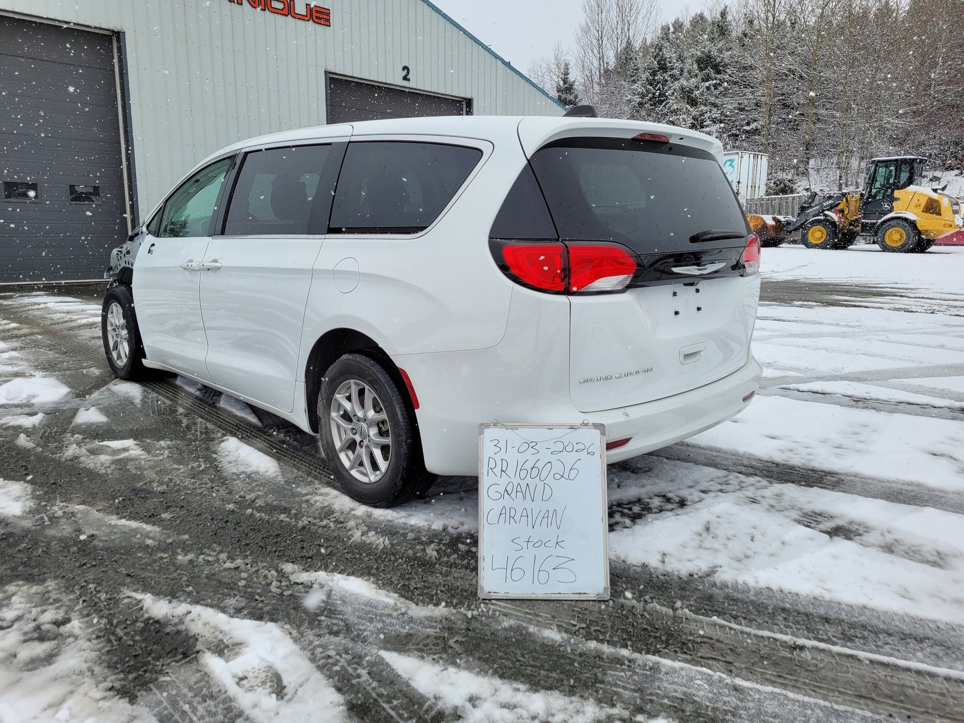 Chrysler Grand Caravan 2024 - Image 41