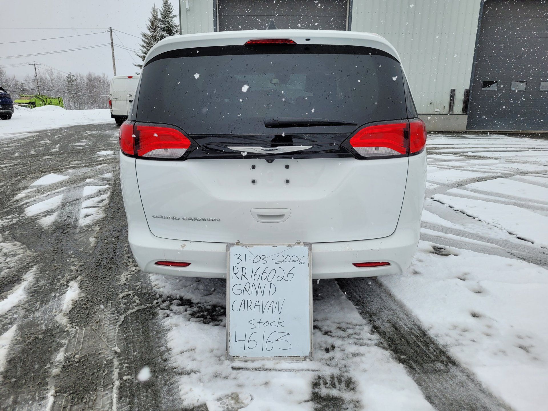 Chrysler Grand Caravan 2024 - Image 42