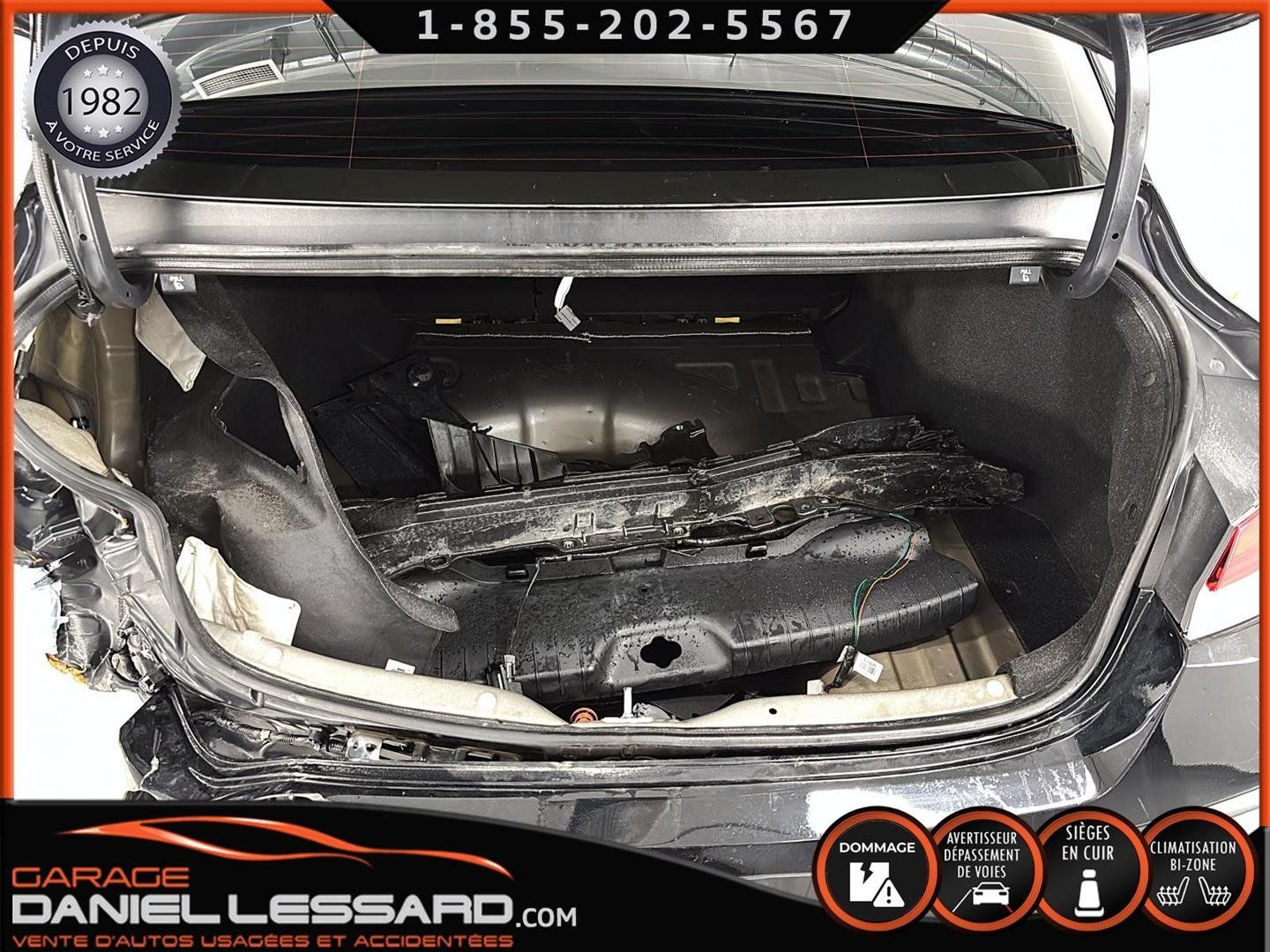 Hyundai Elantra 2024 - Image 32