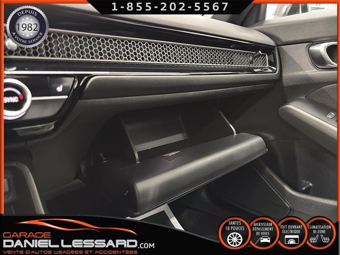 Honda Civic Sedan 2025 - Image 31