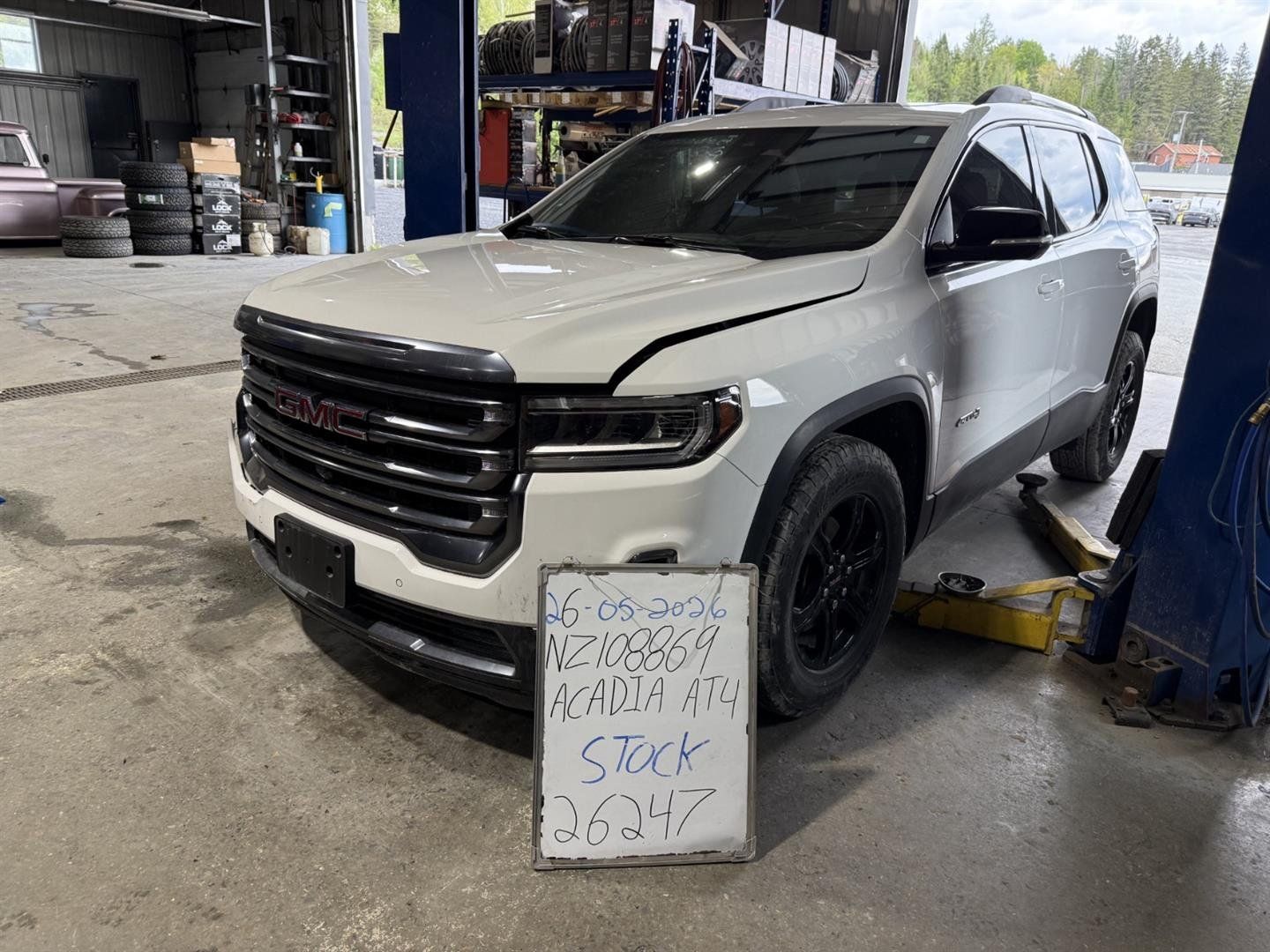GMC Acadia 2022 - Thumbnail 55
