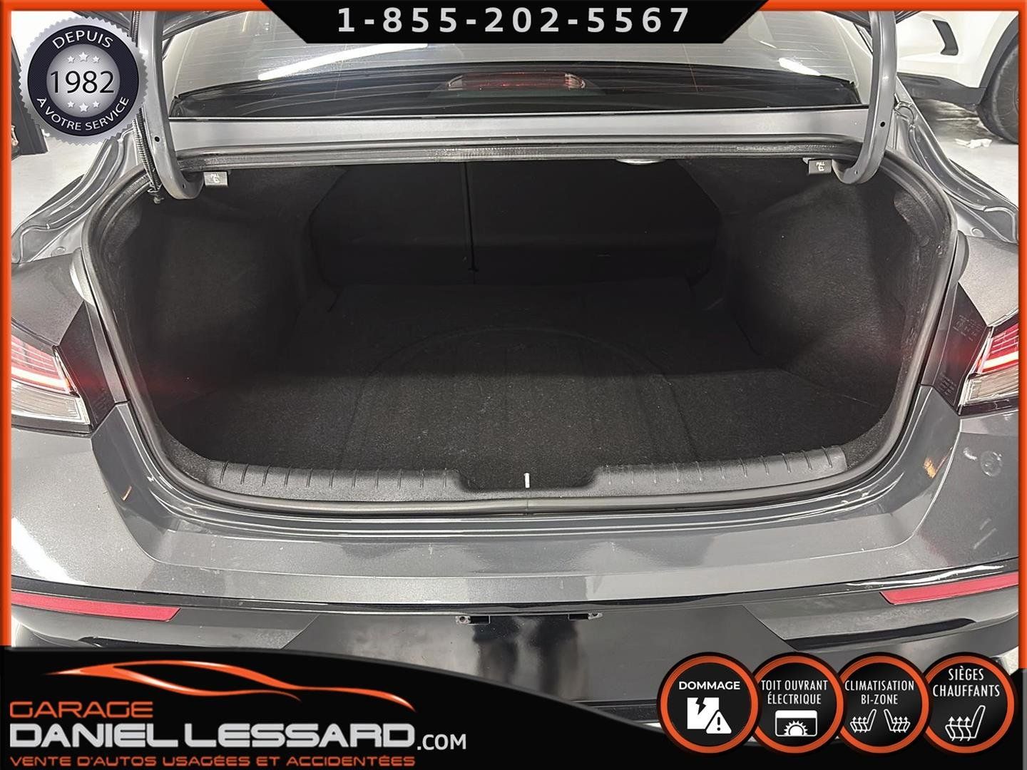 Hyundai Elantra 2024 - Thumbnail 32